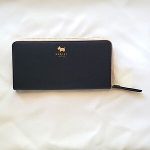 NWOT Radley London Collegiate Wallet
